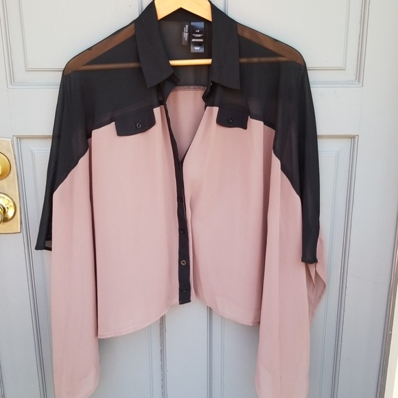 Bisou Bisou Tops - Bisou Bisou sheer batwing blouse